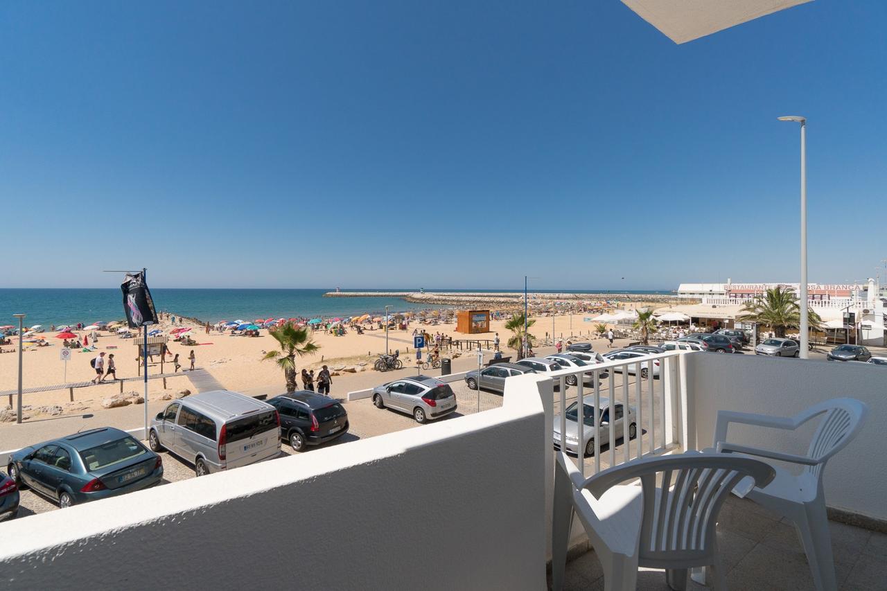 דירות קווארטיירה T2 Avenida- Frente Mar, Ar-Condicionado, Wifi מראה חיצוני תמונה