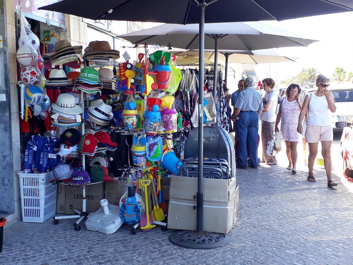 דירות קווארטיירה T2 Avenida- Frente Mar, Ar-Condicionado, Wifi מראה חיצוני תמונה